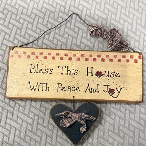 Decorative Vintage Wall House Blessing Sign with Heart Accent